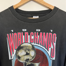 Load image into Gallery viewer, Chicago Bulls 1991 NBA Champions T-Shirt (XL)
