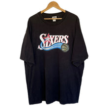 Load image into Gallery viewer, Philadelphia 76ers Logo T-Shirt (XXL)
